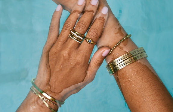 Roman 18K Gold Bangle - Beautiful Earth Boutique