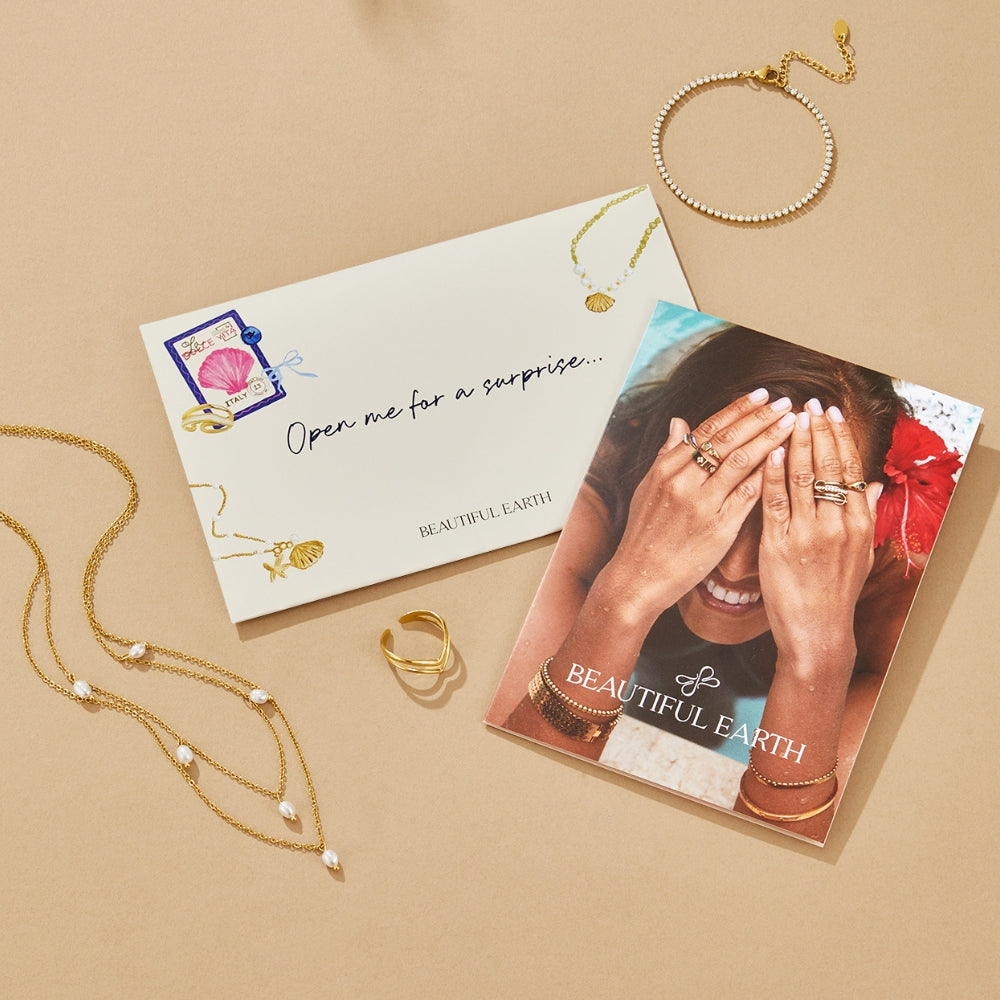 Summer Envelope - 3 Mystery Jewelry Pieces