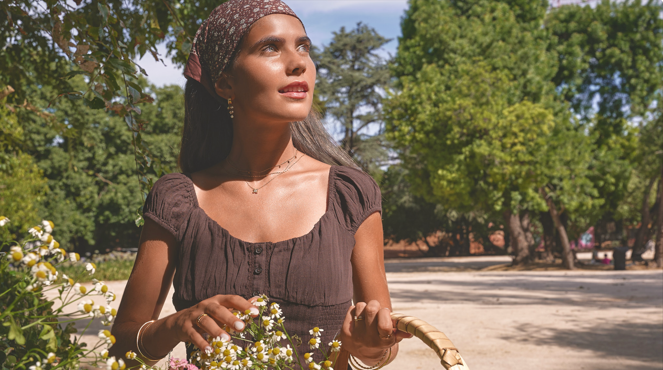 Elara Crystal Bloom Gold Necklace - Beautiful Earth Boutique