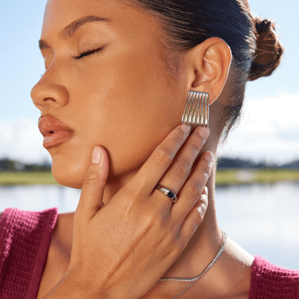 Ember Silver & Emerald Ring - Beautiful Earth Boutique