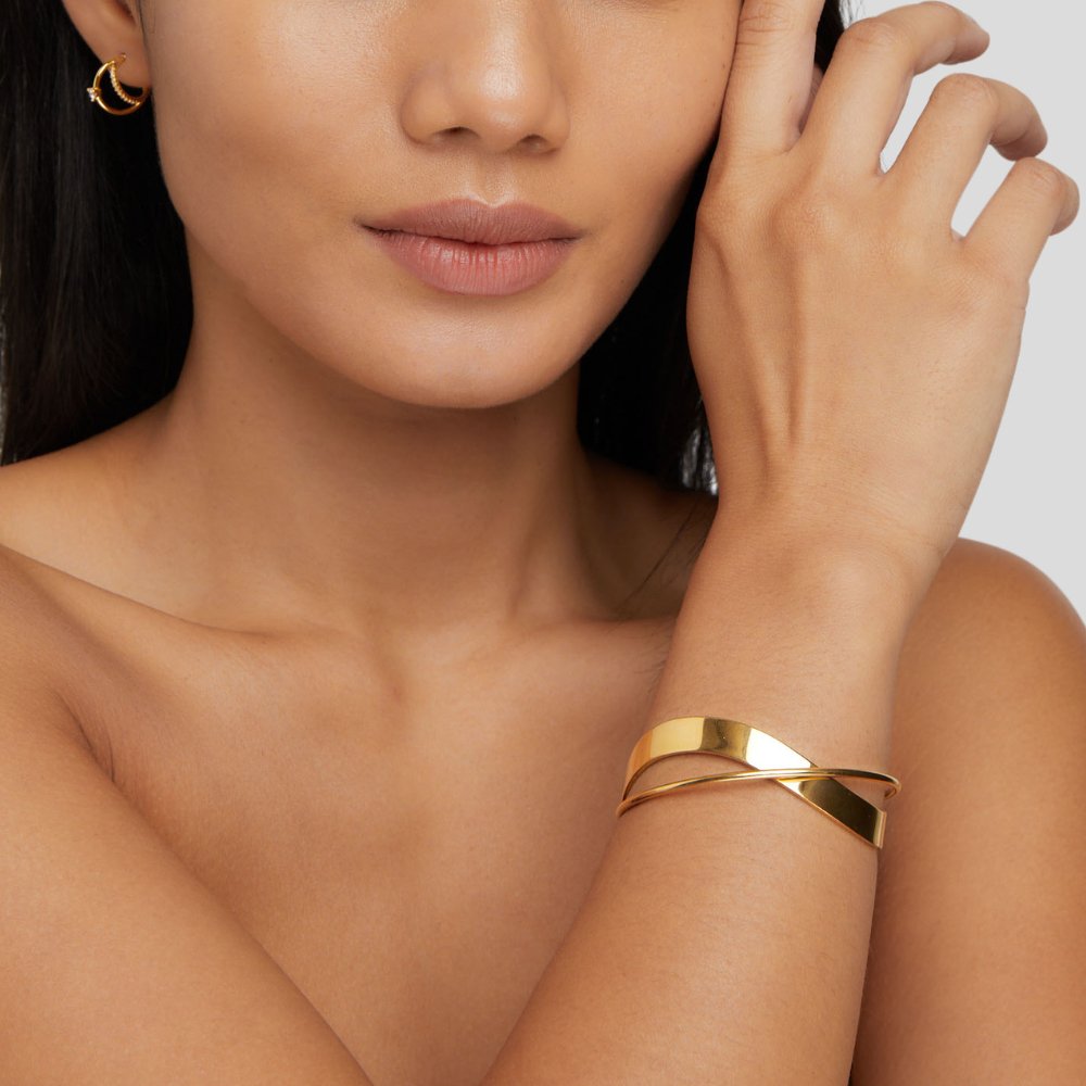 Eve Gold Bangle - Beautiful Earth Boutique