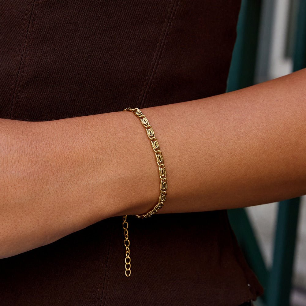 Gold Swirl Link Chain Bracelet - Beautiful Earth Boutique