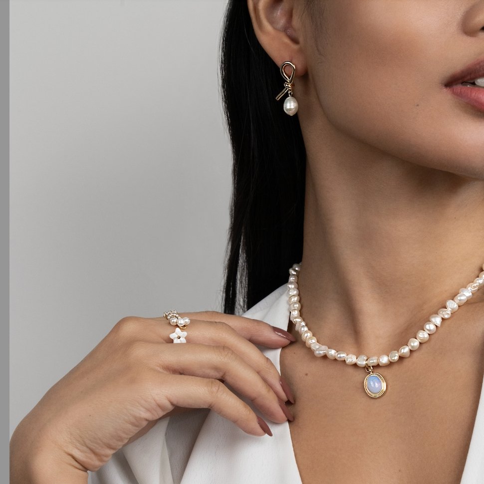 Knotted Gold & Freshwater Pearl Earrings - Beautiful Earth Boutique