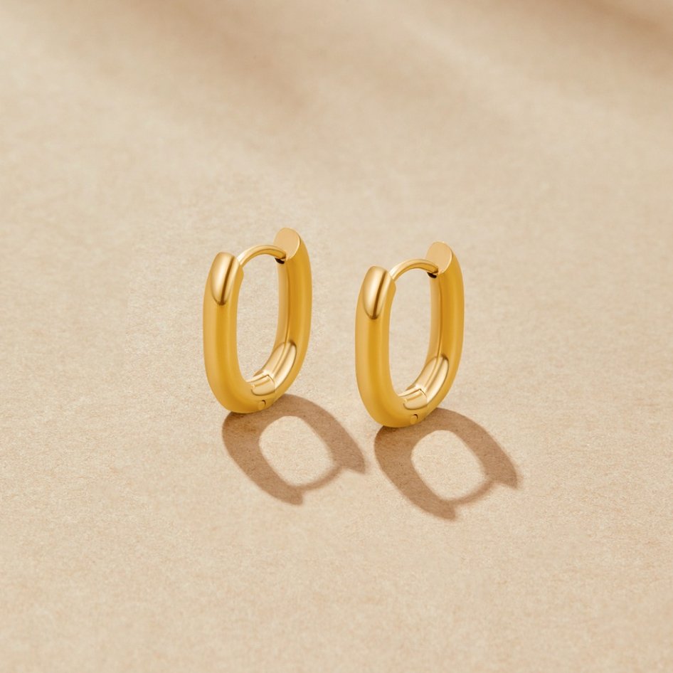 Madison Gold Hoop Earrings - Beautiful Earth Boutique