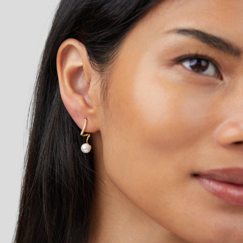 Tamara Pearl Wave Earrings - Beautiful Earth Boutique